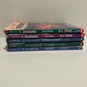 Goosebumps Set of 5 books by R.L. Stine